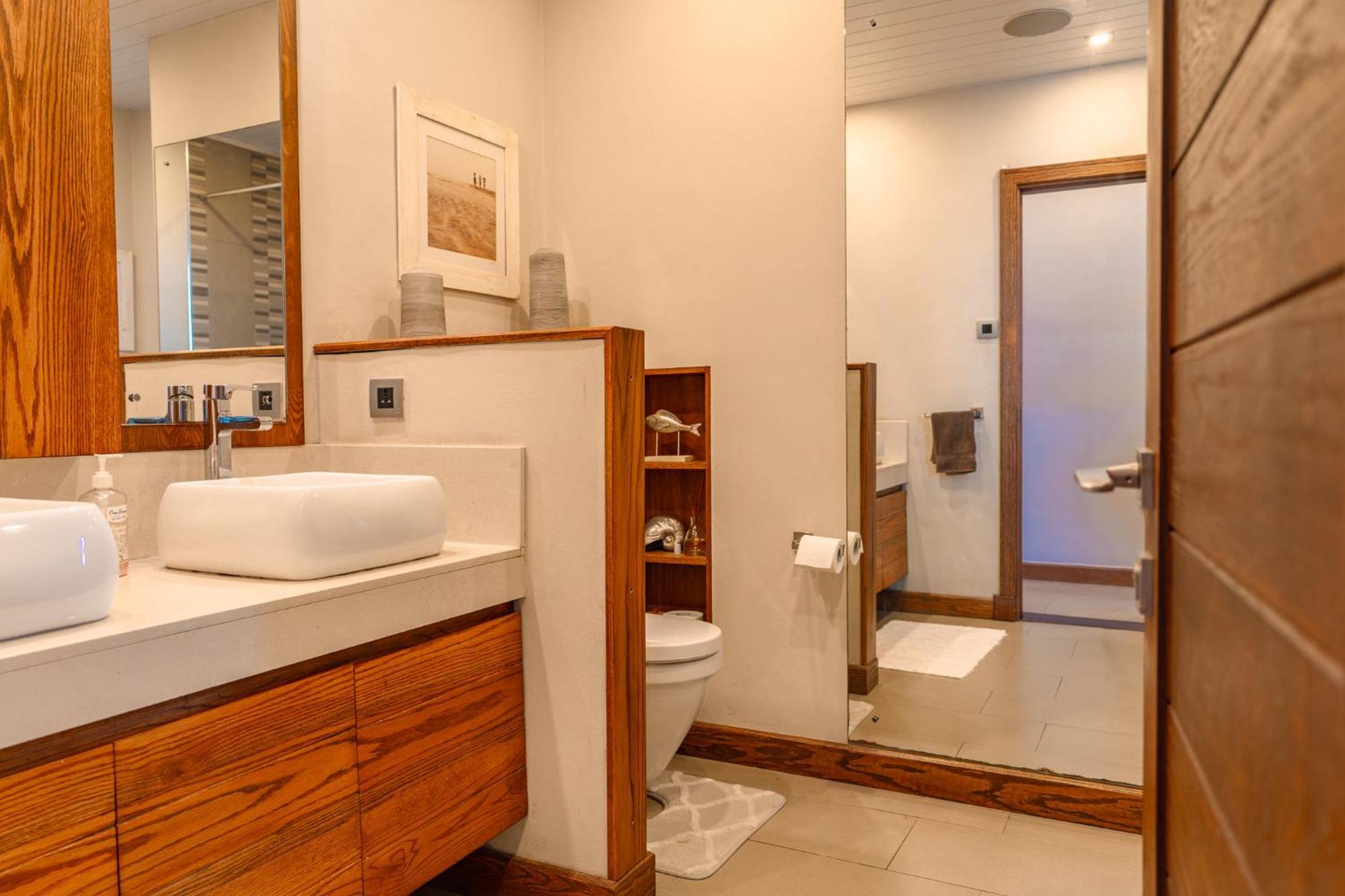 Beachfront Luxurious Stunning Sunset Boulevard Apartment, Grand-Baie Dış mekan fotoğraf