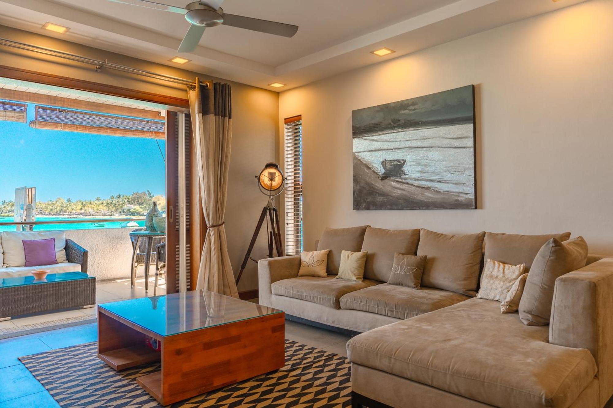 Beachfront Luxurious Stunning Sunset Boulevard Apartment, Grand-Baie Dış mekan fotoğraf